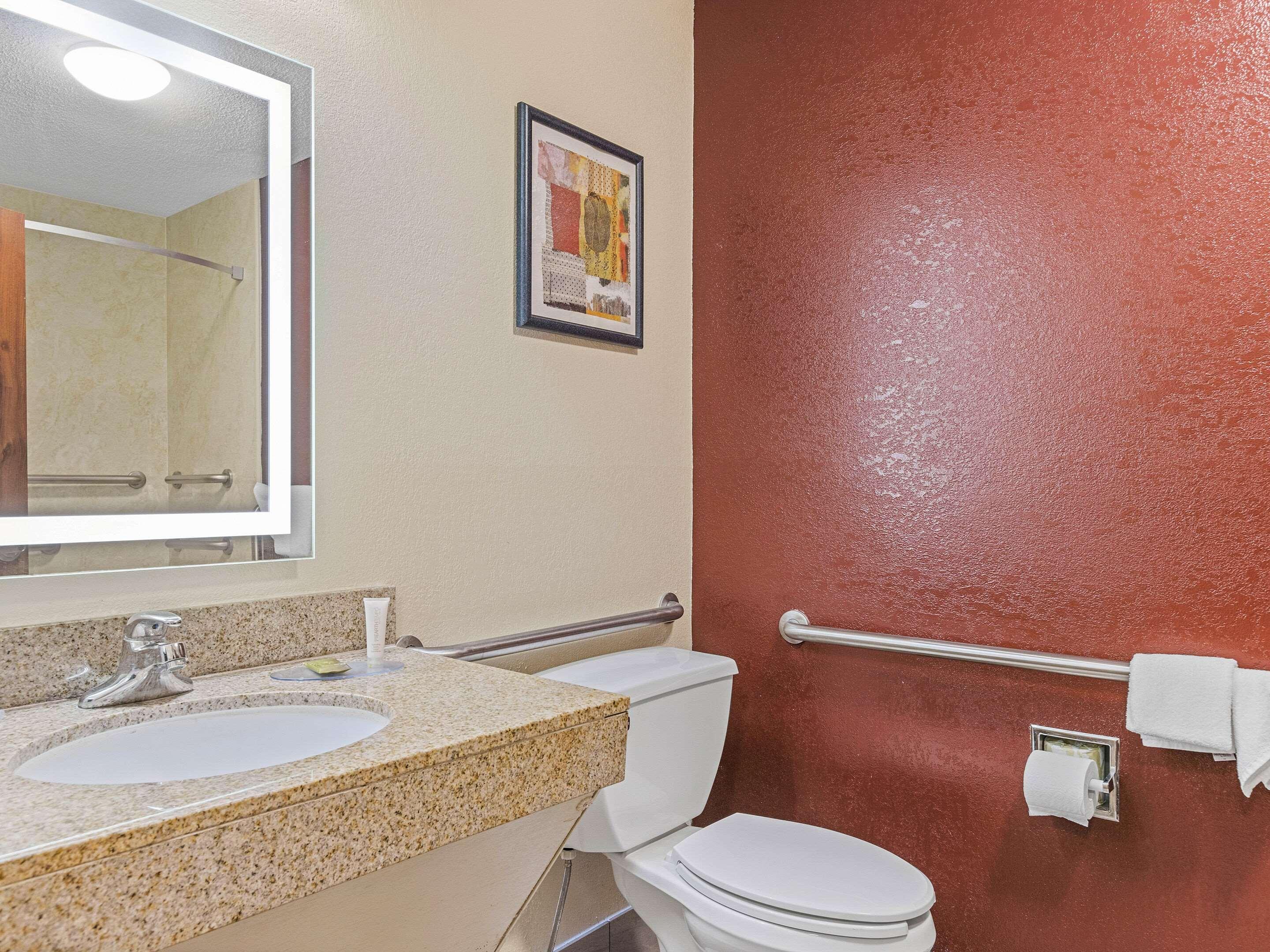 Clarion Pointe Savannah Gateway I-95 Екстер'єр фото
